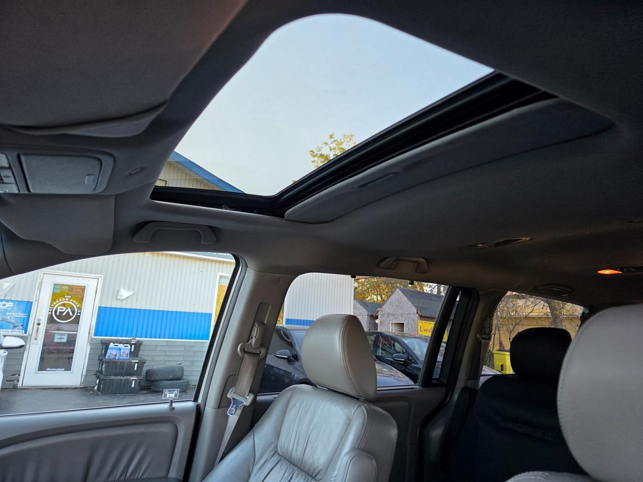 2010 Honda Odyssey EX-L Photo