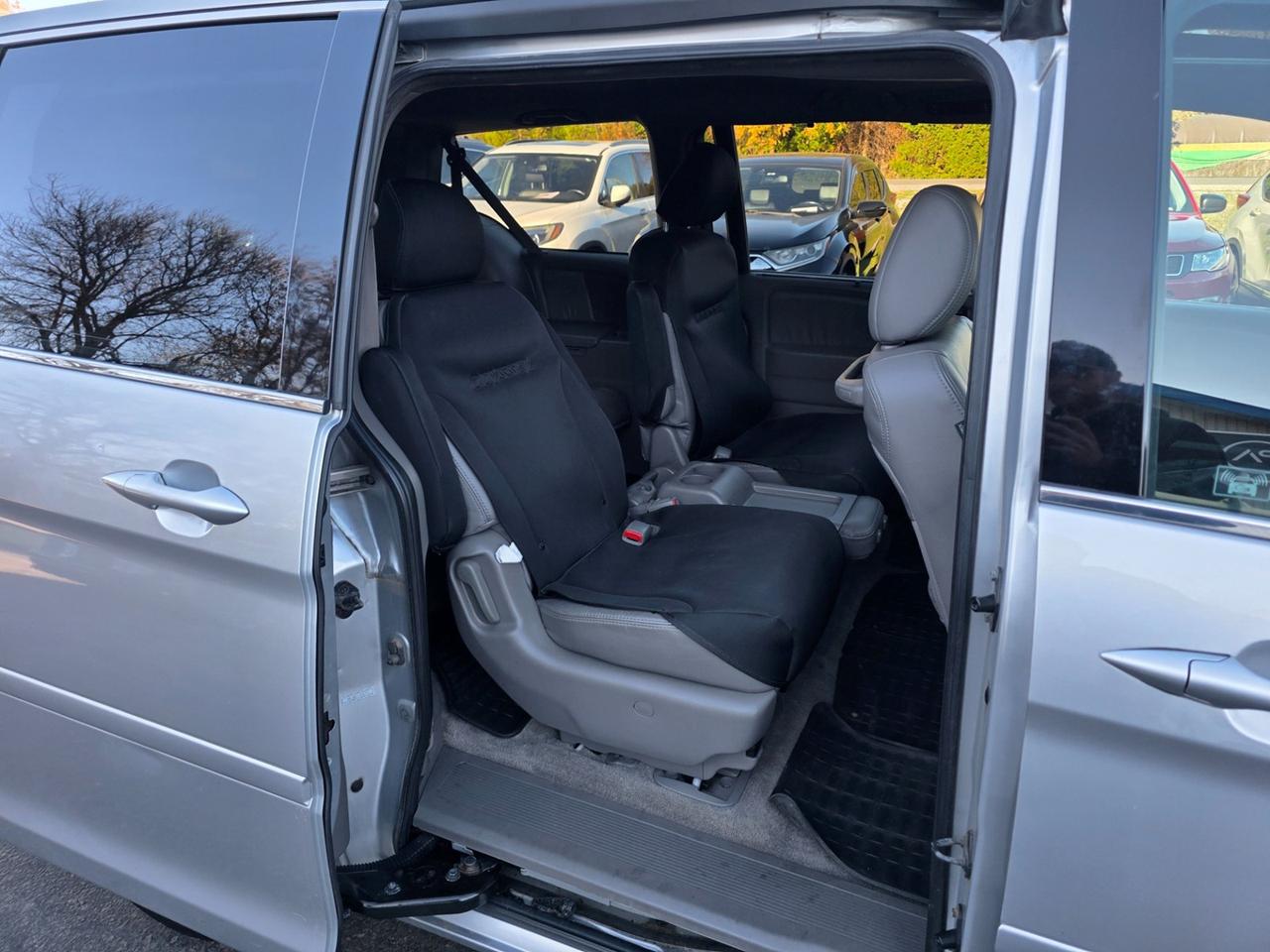 2010 Honda Odyssey EX-L Photo