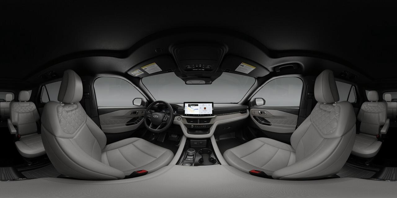 2027 Ford Explorer Platinum 4WD Photo