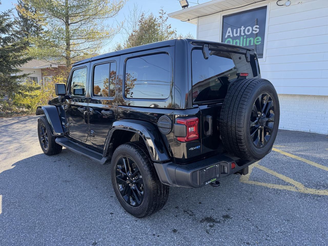 2021 Jeep Wrangler 4xe UNLIMITED SAHARA-4X4-HYBRID-LEATHER SEATS-NAV Photo2