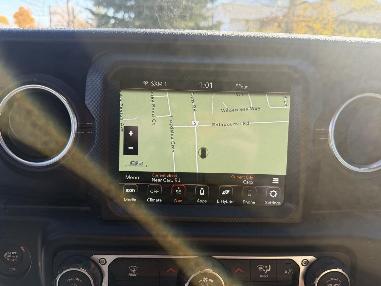 2021 Jeep Wrangler 4xe UNLIMITED SAHARA-4X4-HYBRID-LEATHER SEATS-NAV Photo