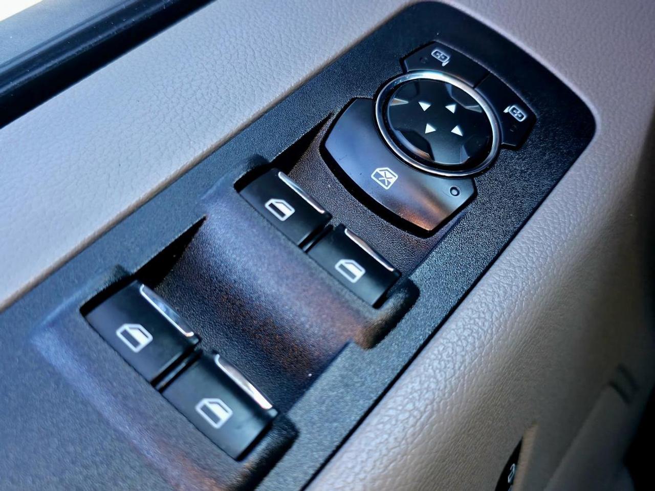 2019 Ford F-150 XLT cabine double 4RM caisse de 8 pi Photo
