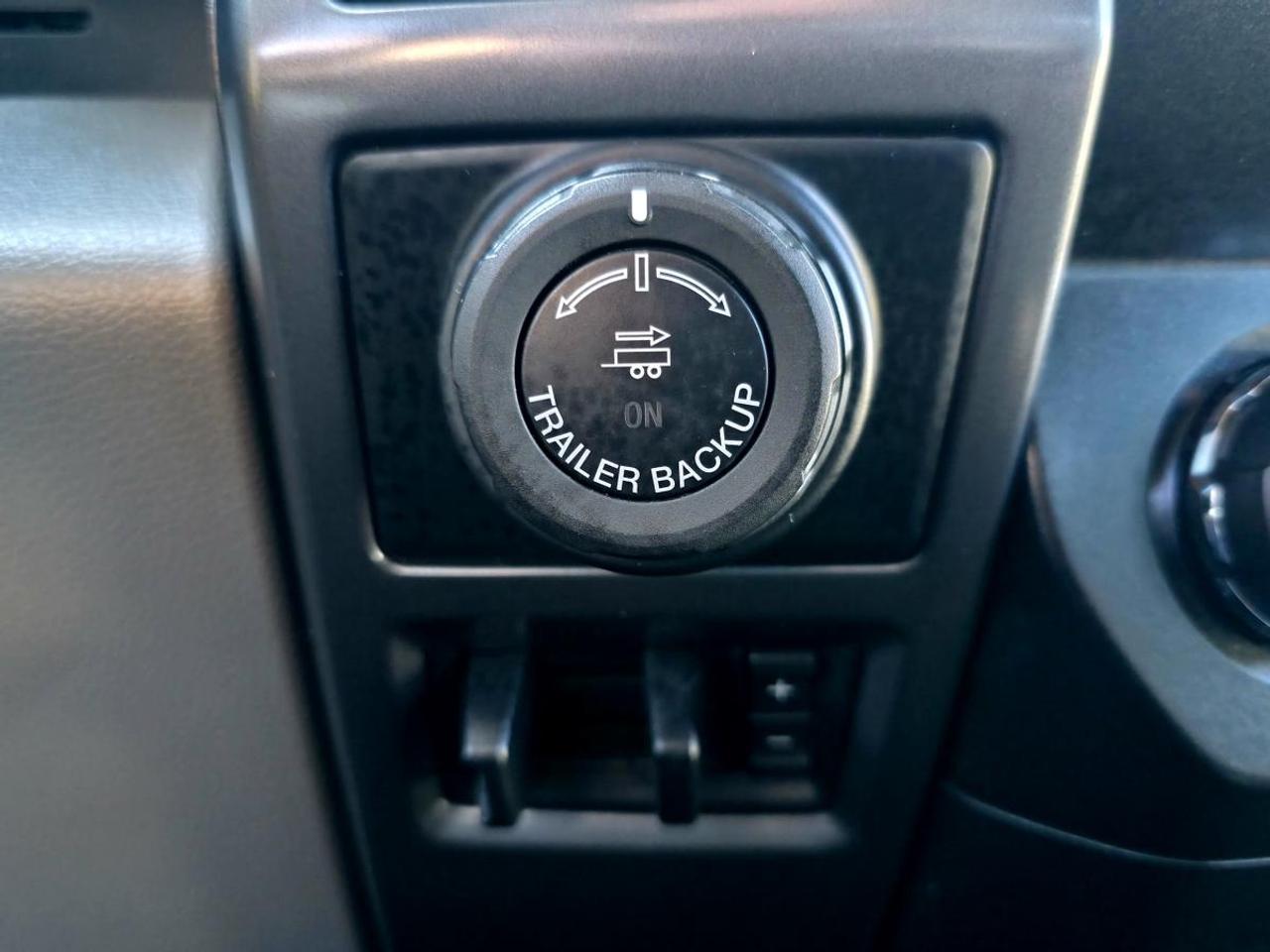 2019 Ford F-150 XLT cabine double 4RM caisse de 8 pi Photo