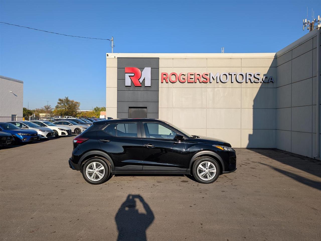 2024 Nissan Kicks S - CARPLAY - REV CAM - TECH FEATS Photo