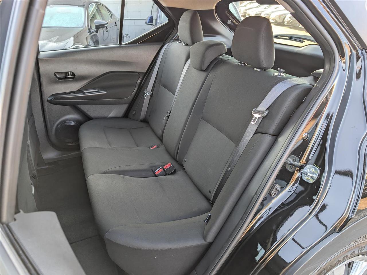 2024 Nissan Kicks S - CARPLAY - REV CAM - TECH FEATS Photo