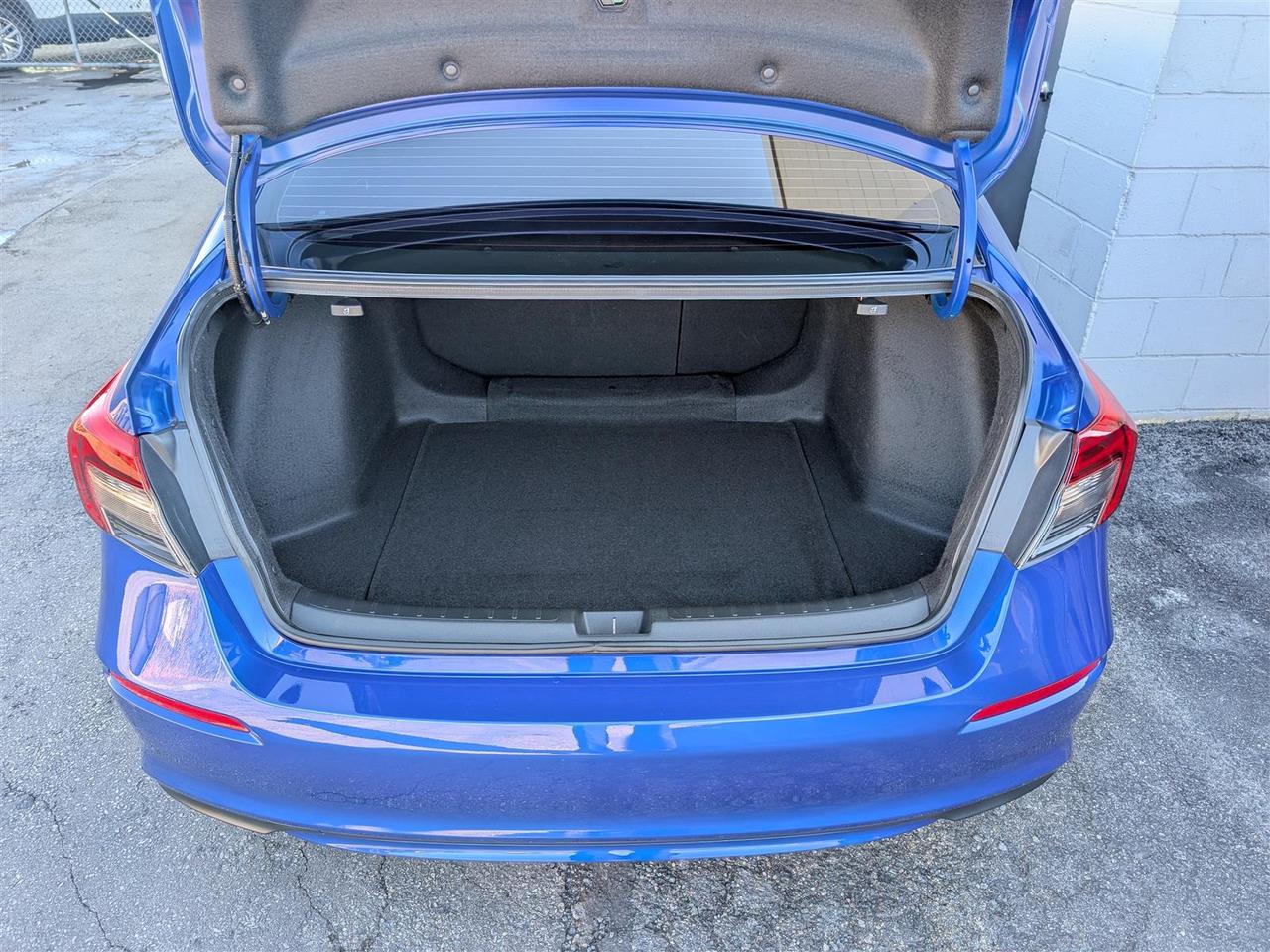 2022 Honda Civic EX - SUNROOF - HTD SEATS - TECH FEATS Photo