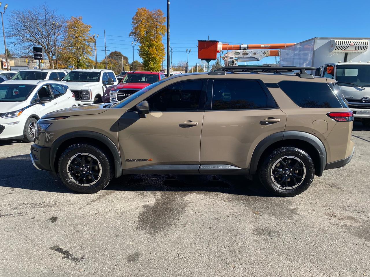 2024 Nissan Pathfinder Rock Creek | 4WD | Apple CarPlay | Android Auto | 8 Passenger | Leather Seats Photo