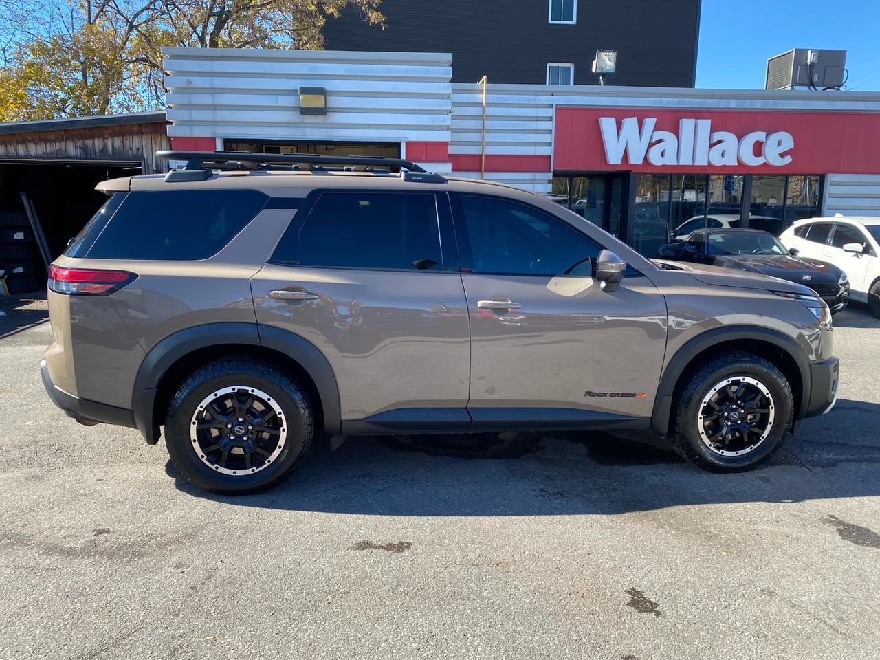 2024 Nissan Pathfinder Rock Creek | 4WD | Apple CarPlay | Android Auto | 8 Passenger | Leather Seats Photo