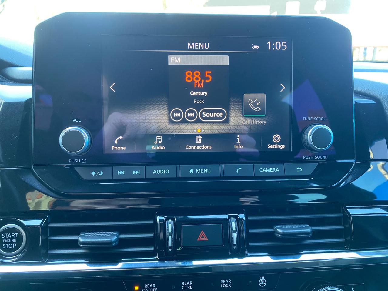 2024 Nissan Pathfinder Rock Creek | 4WD | Apple CarPlay | Android Auto | 8 Passenger | Leather Seats Photo