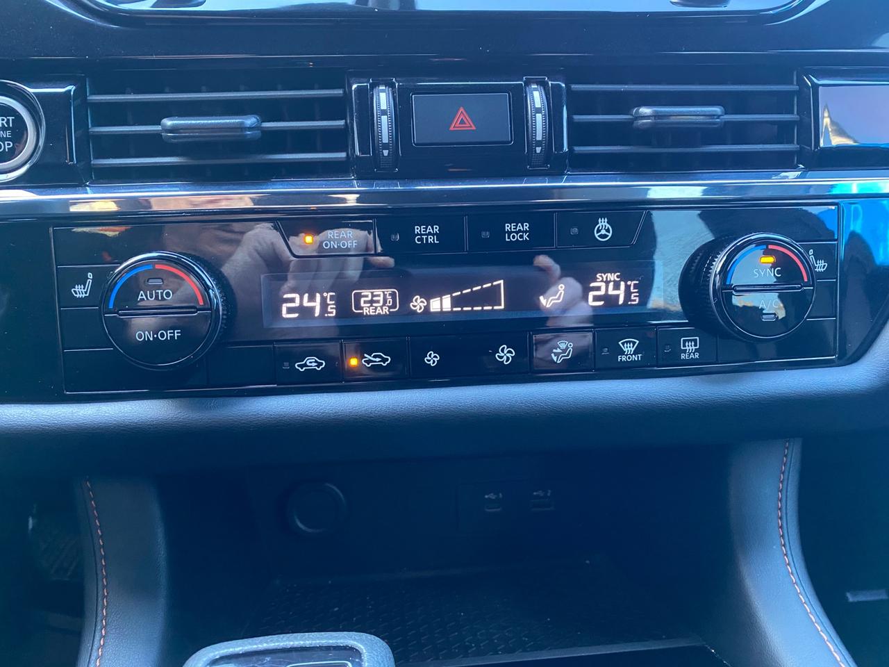 2024 Nissan Pathfinder Rock Creek | 4WD | Apple CarPlay | Android Auto | 8 Passenger | Leather Seats Photo