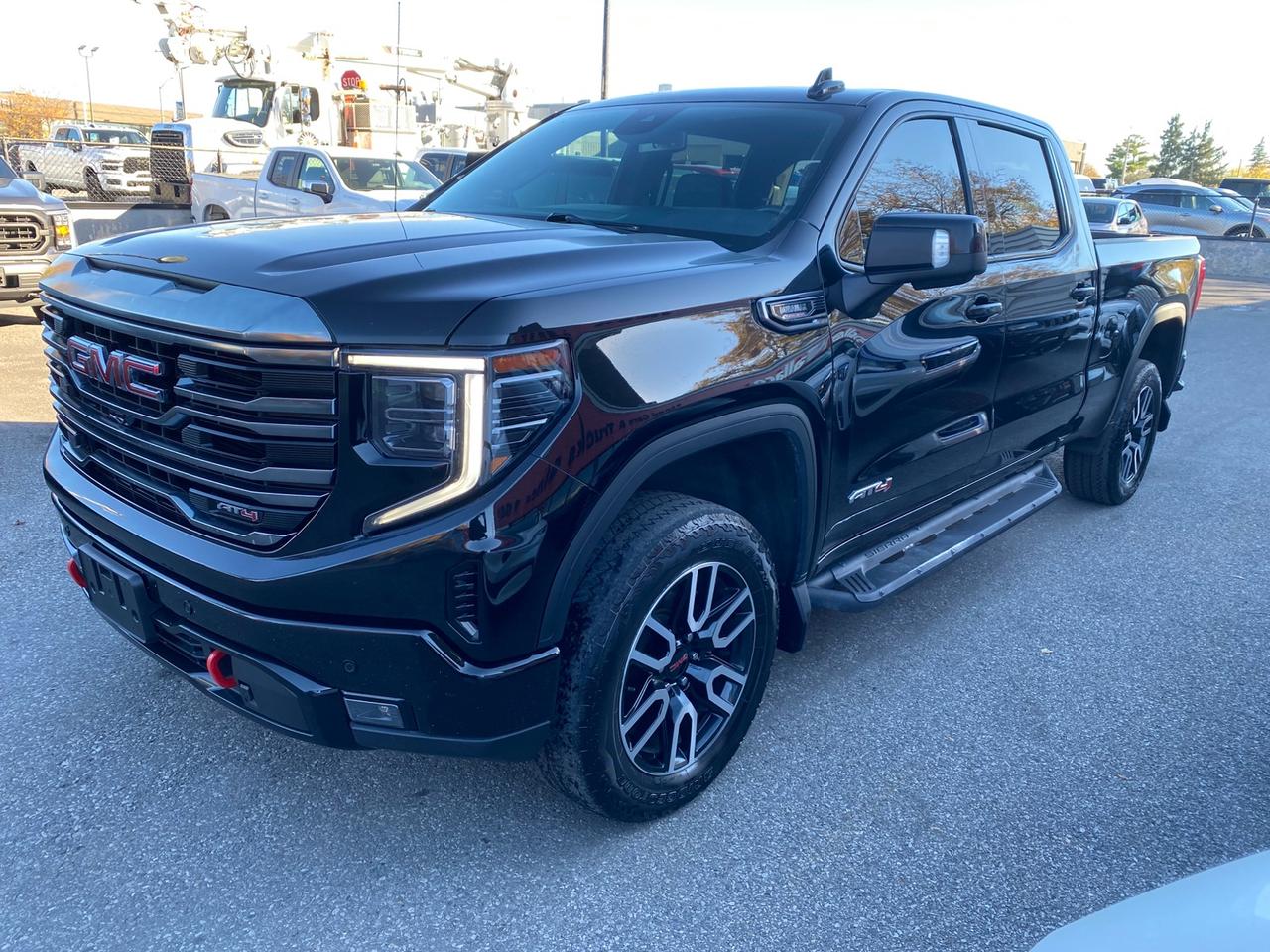 2024 GMC Sierra 1500 AT4 | Crew Cab 4X4 | Leather Seats | Sunroof Photo5