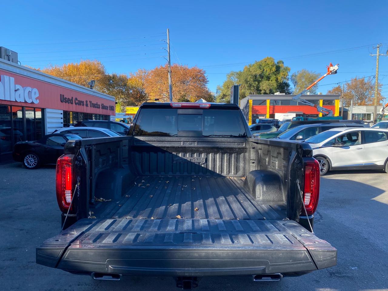 2024 GMC Sierra 1500 AT4 | Crew Cab 4X4 | Leather Seats | Sunroof Photo