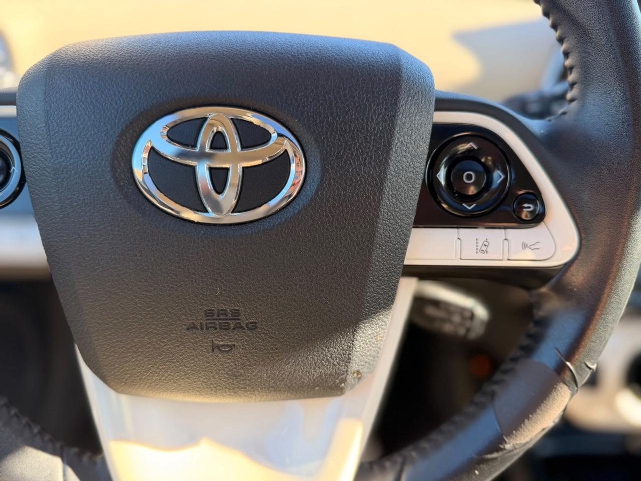 2018 Toyota Prius Auto Photo