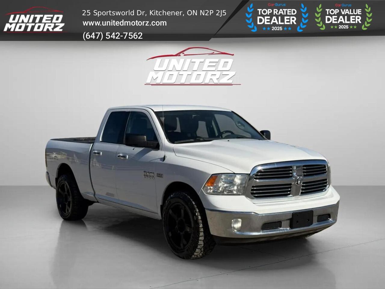 2017 RAM 1500 SLT HEMI 5.7L QUAD CAB 140.5" 4WD V8~SAFETY CERTIF Photo