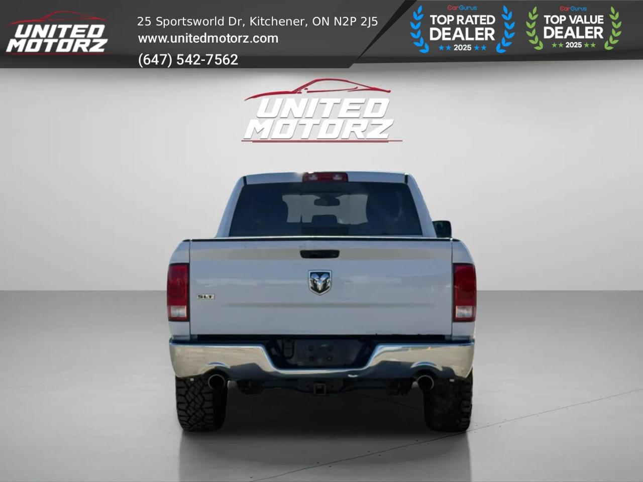 2017 RAM 1500 SLT HEMI 5.7L QUAD CAB 140.5" 4WD V8~SAFETY CERTIF Photo