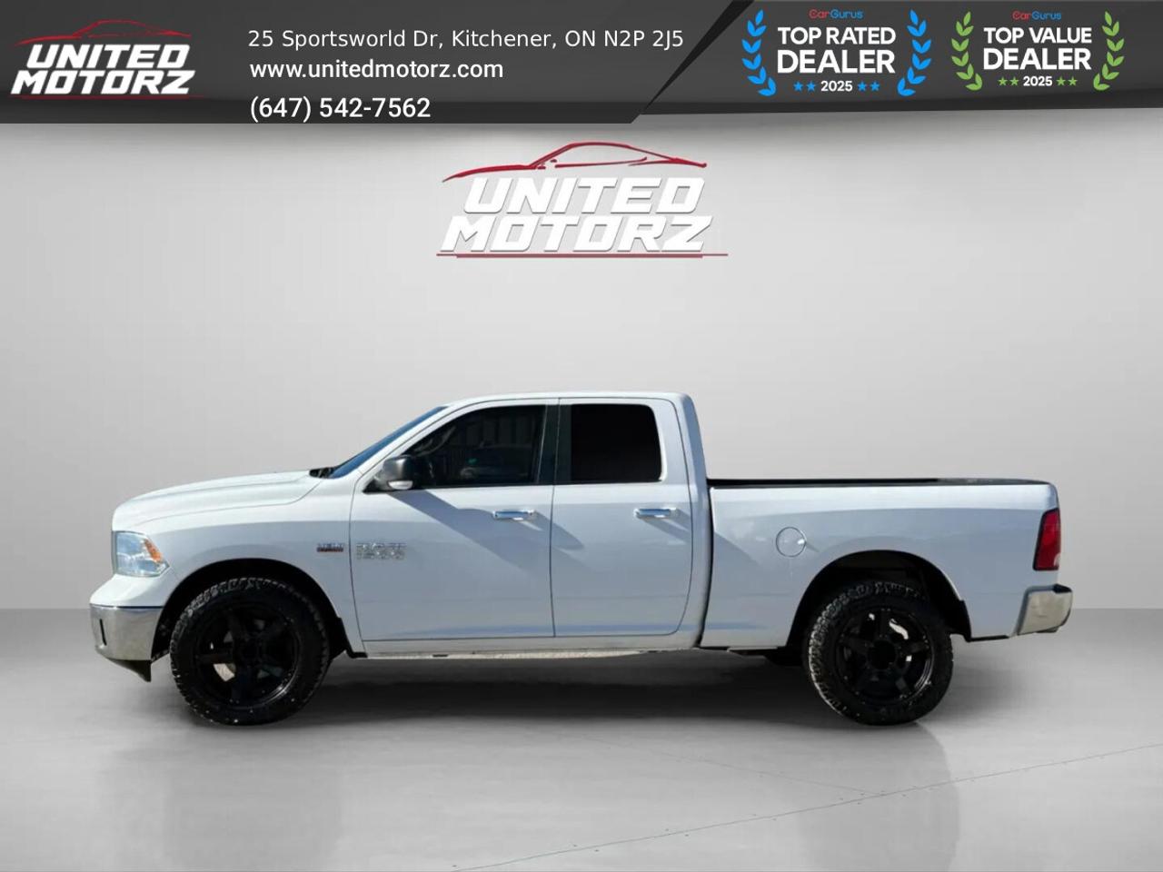 2017 RAM 1500 SLT HEMI 5.7L QUAD CAB 140.5" 4WD V8~SAFETY CERTIF Photo
