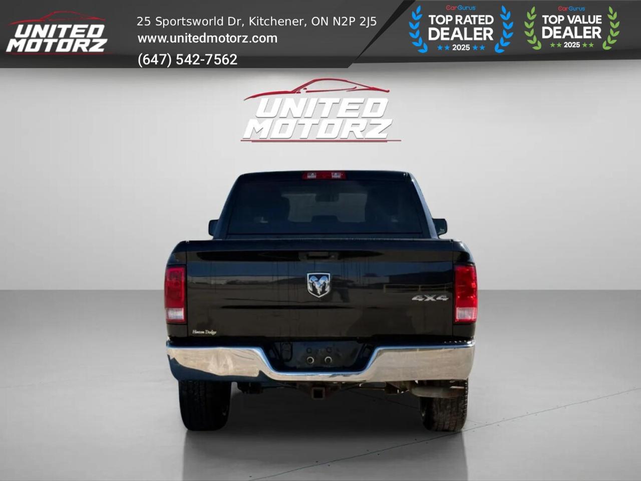 2015 RAM 1500 ST HEMI 5.7L CREW CAB 140.5" 4WD V8~SAFETY CERTIFI Photo