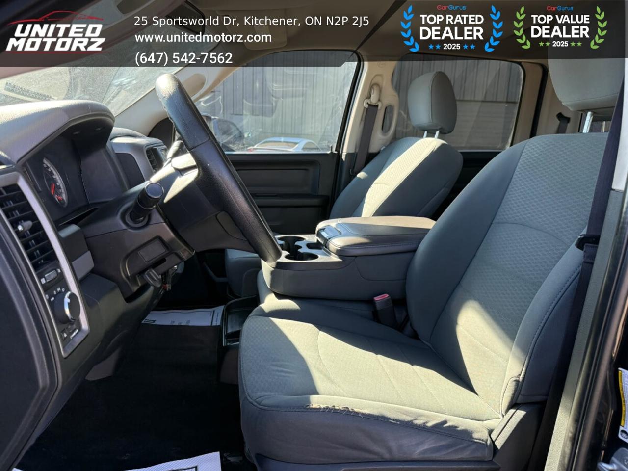 2015 RAM 1500 ST HEMI 5.7L CREW CAB 140.5" 4WD V8~SAFETY CERTIFI Photo