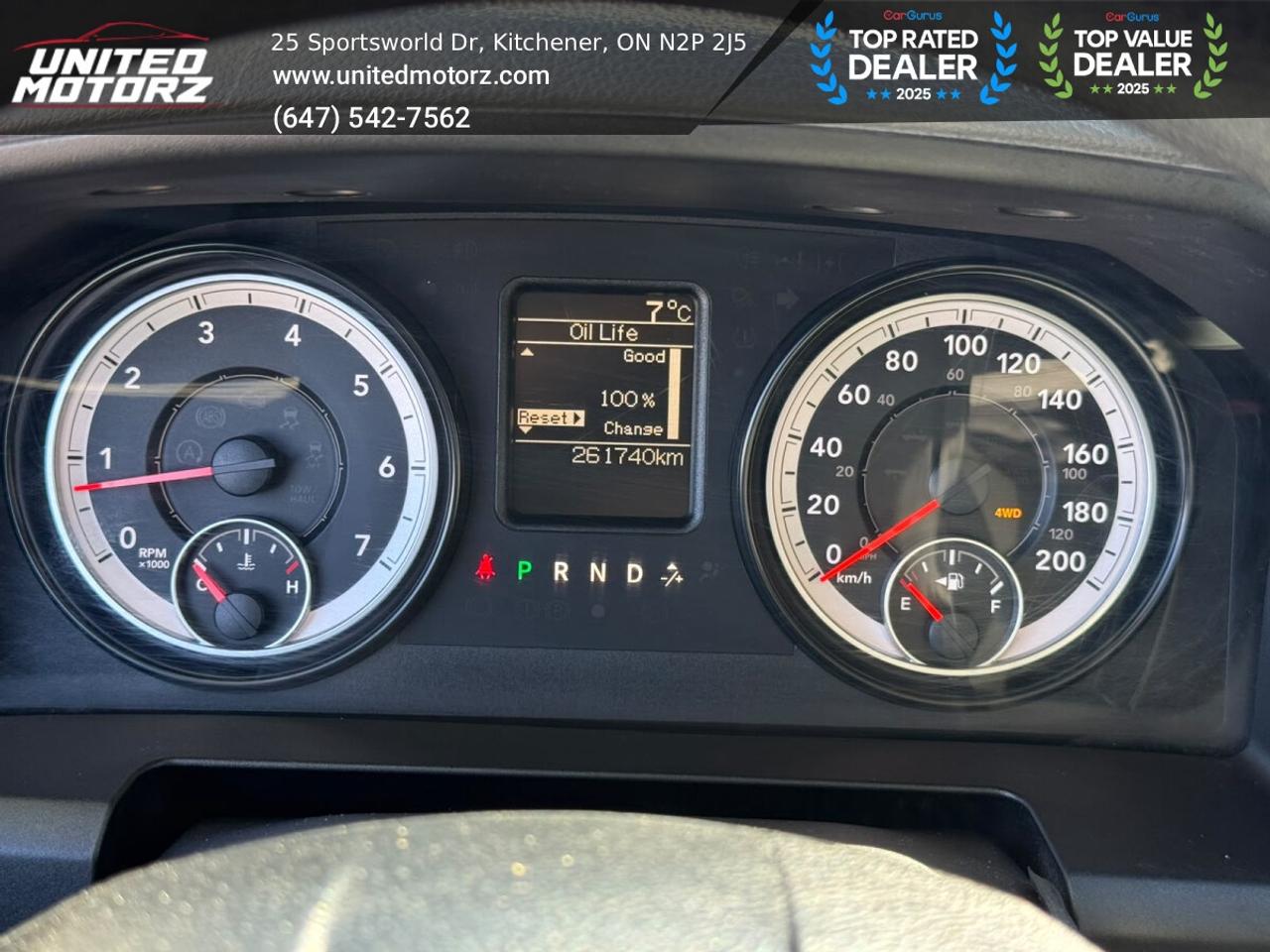 2015 RAM 1500 ST HEMI 5.7L CREW CAB 140.5" 4WD V8~SAFETY CERTIFI Photo