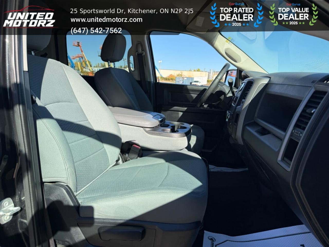 2015 RAM 1500 ST HEMI 5.7L CREW CAB 140.5" 4WD V8~SAFETY CERTIFI Photo