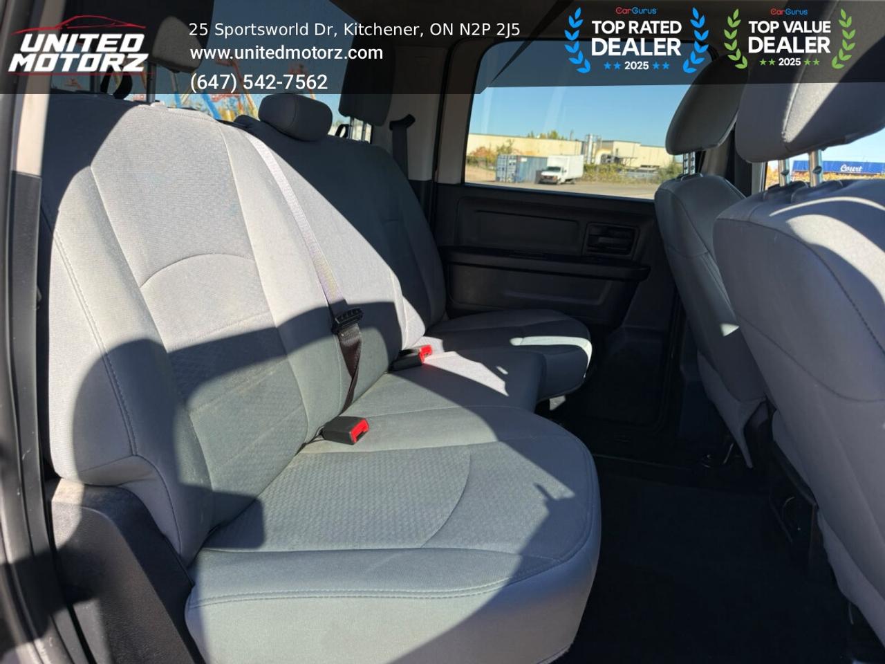 2015 RAM 1500 ST HEMI 5.7L CREW CAB 140.5" 4WD V8~SAFETY CERTIFI Photo