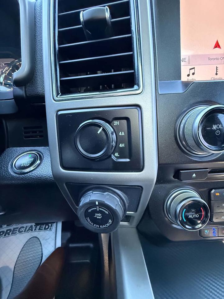 2018 Ford F-150 LARIAT SUPERCREW Photo