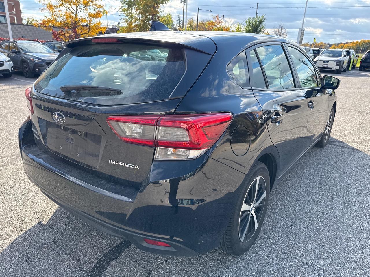 2023 Subaru Impreza Touring NO ACCIDENTS! ONE OWNER! LOW KM! Photo4