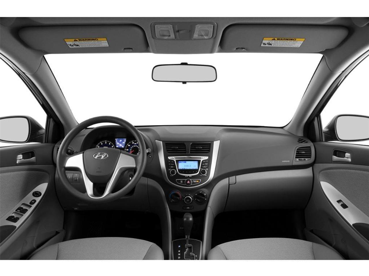 2014 Hyundai Accent GL Photo