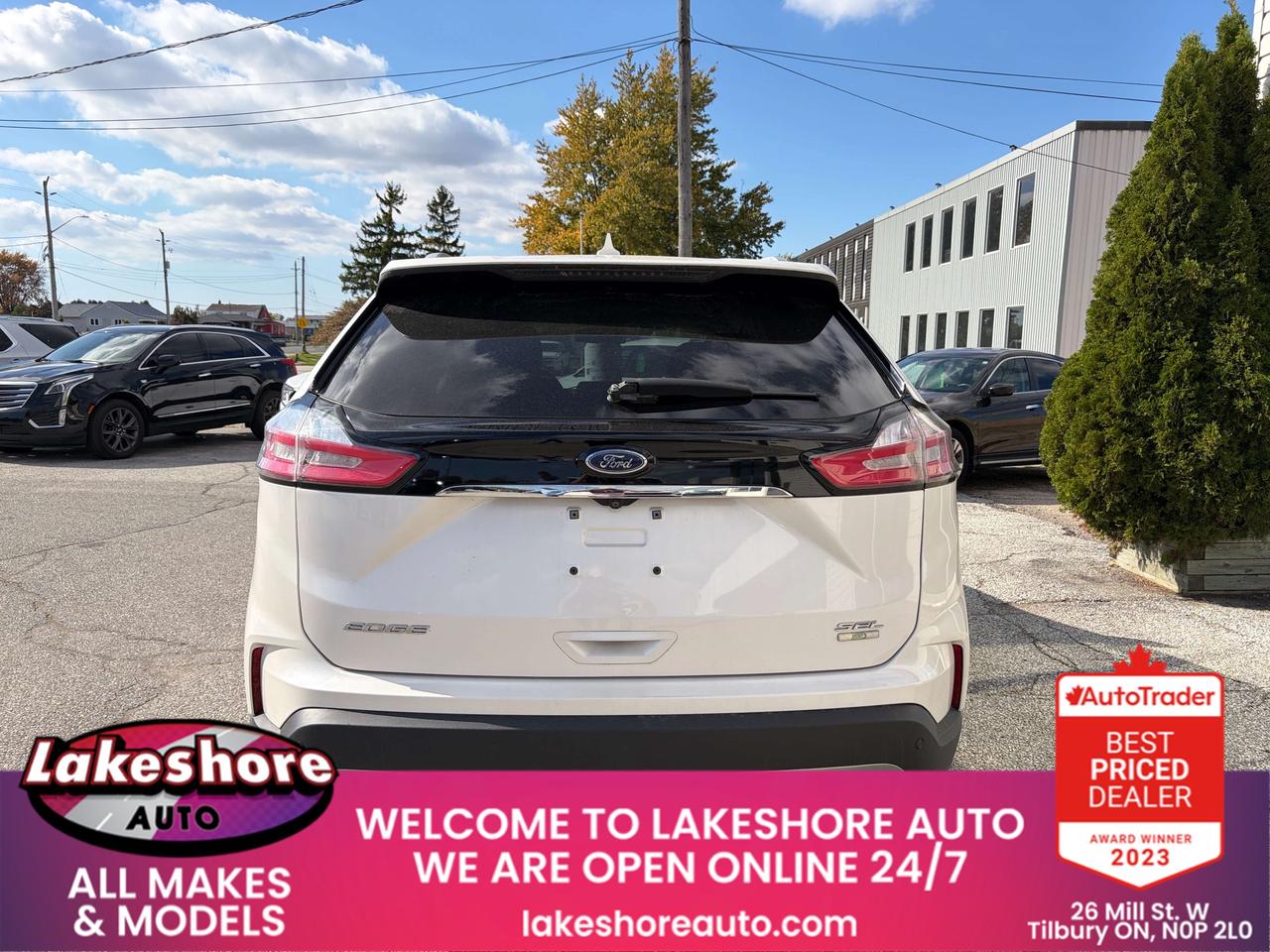 2019 Ford Edge SEL Photo