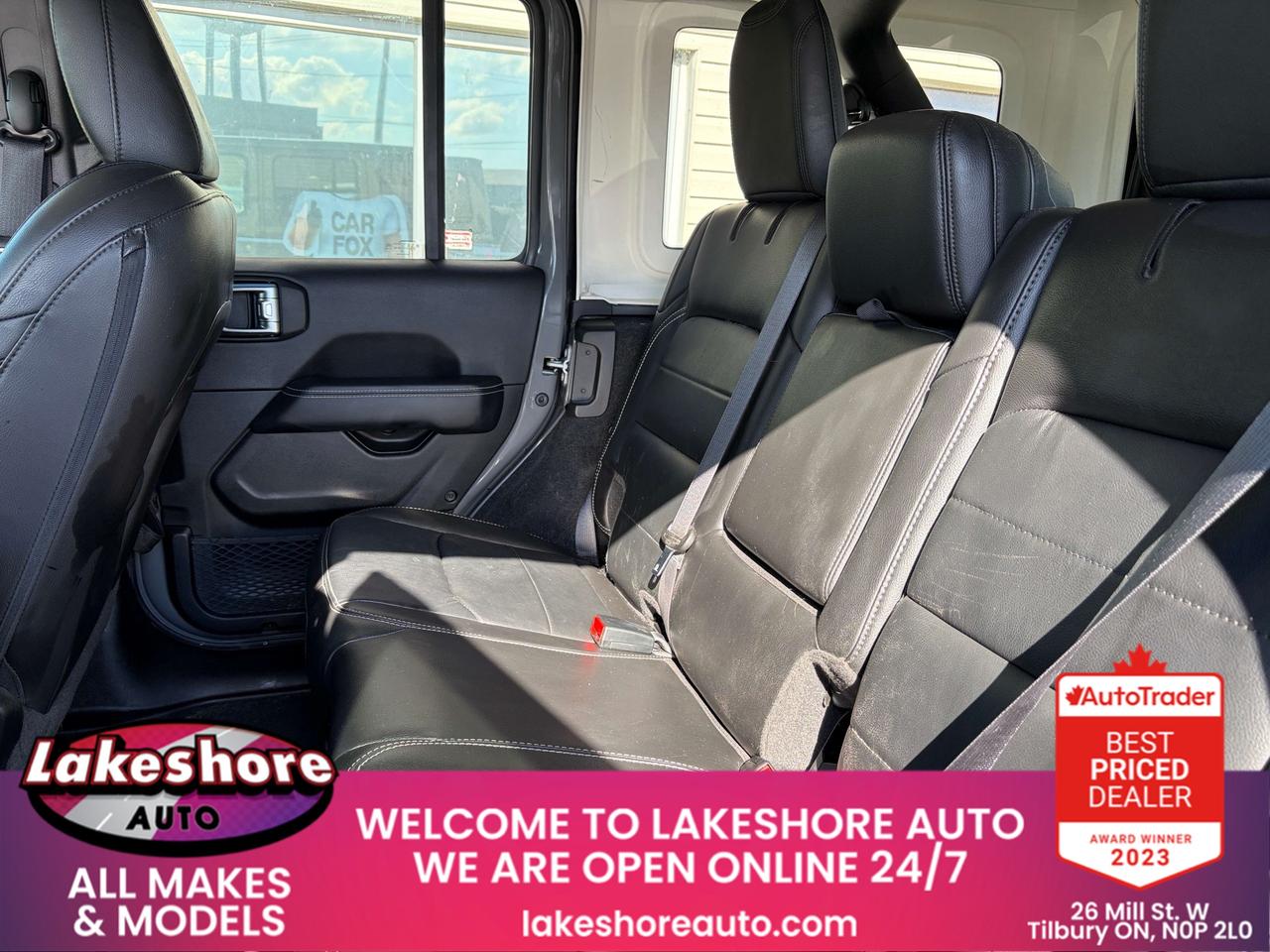 2023 Jeep Wrangler Sahara Photo