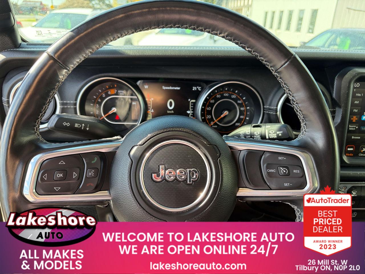2023 Jeep Wrangler Sahara Photo
