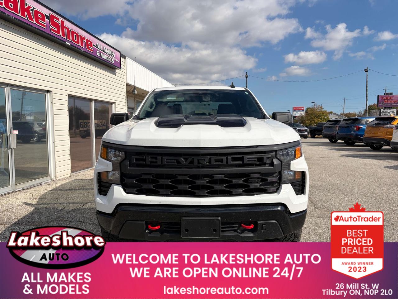 2026 Chevrolet Silverado 1500 Custom Trail Boss Photo2