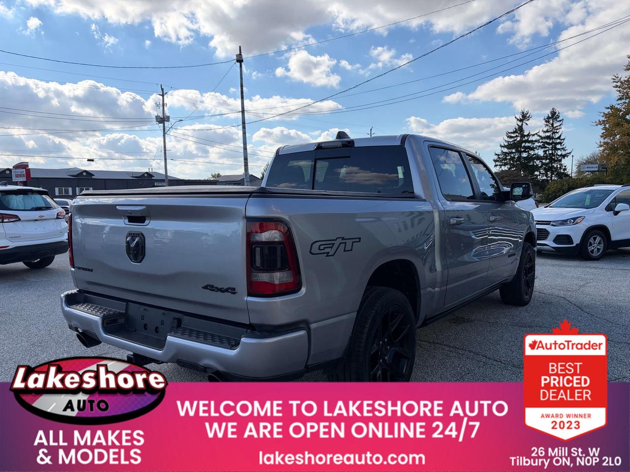 2023 RAM 1500 SPORT Photo3