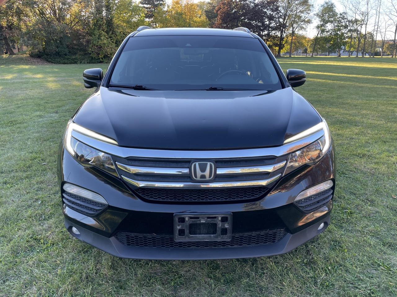 2017 Honda Pilot EX-L w/RES AWD *7 Seats Photo5