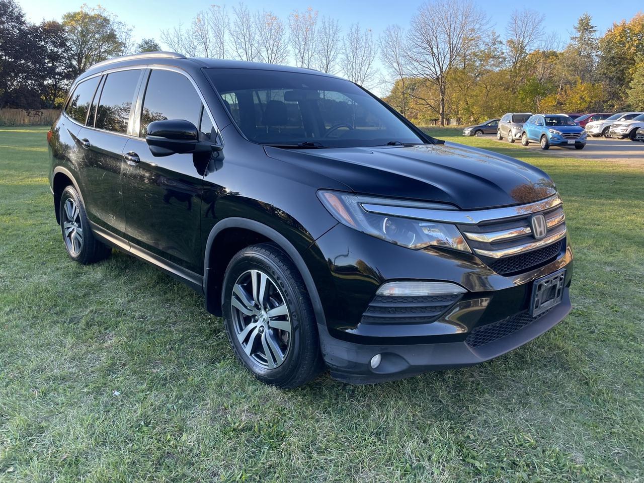 2017 Honda Pilot EX-L w/RES AWD *7 Seats Photo
