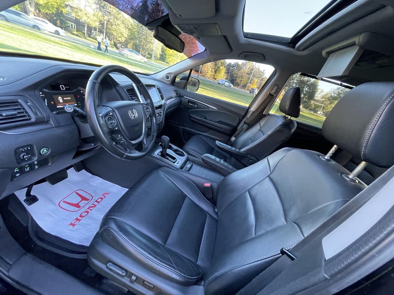 2017 Honda Pilot EX-L w/RES AWD *7 Seats Photo