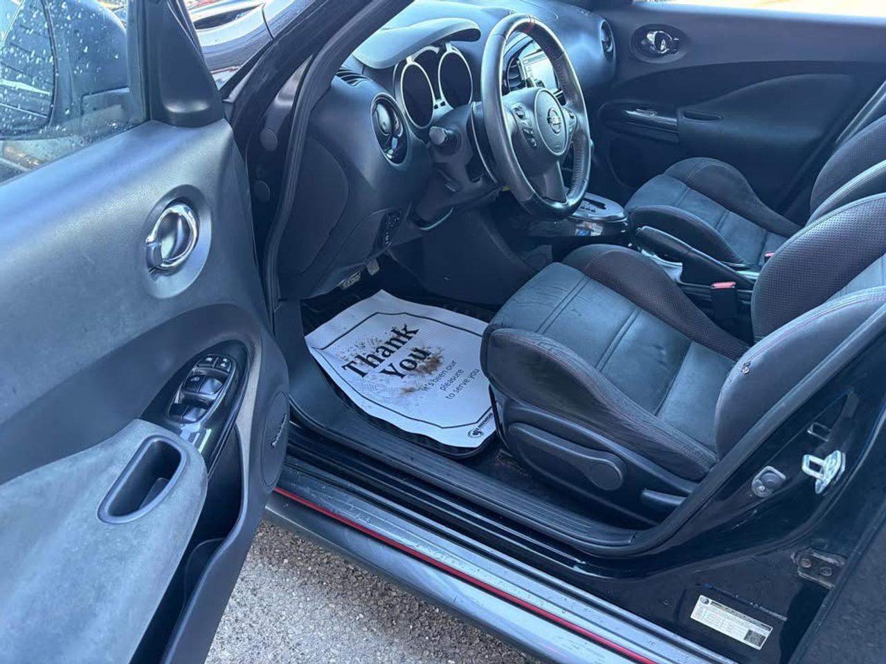 2015 Nissan Juke S AWD - Photo #5