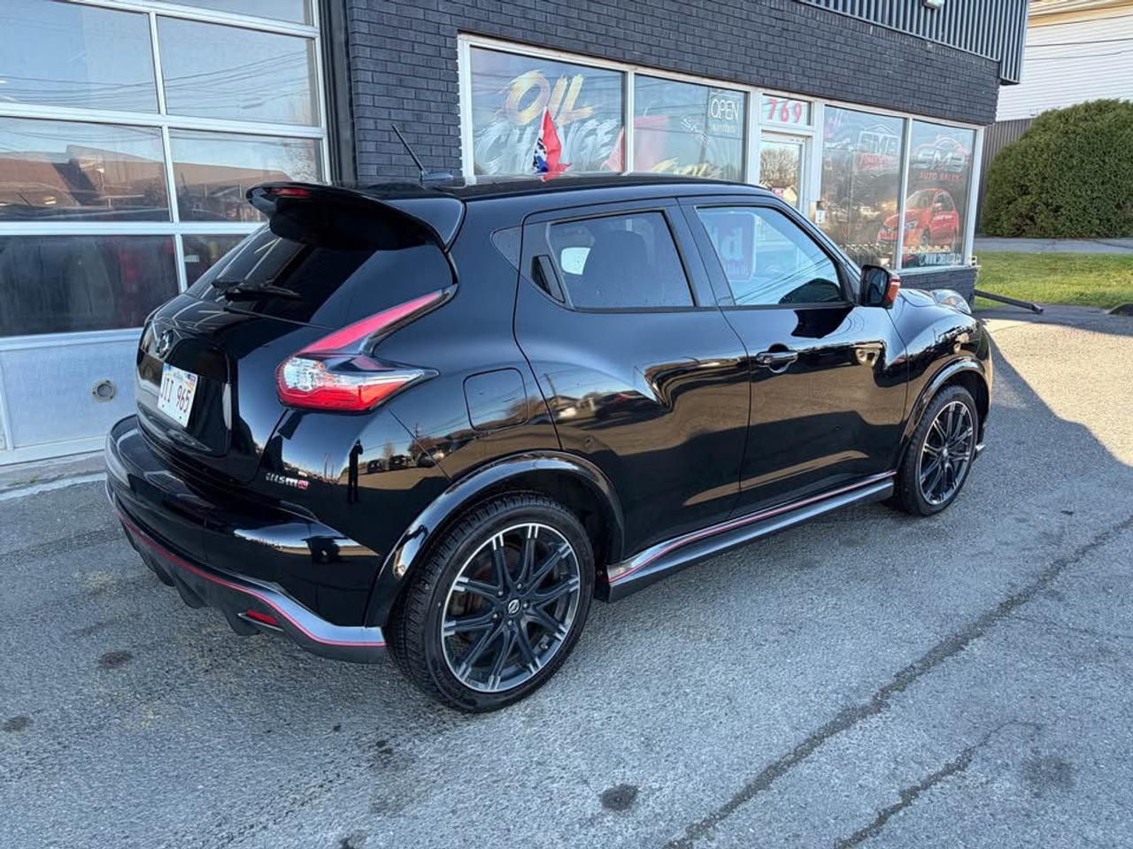 2015 Nissan Juke S AWD - Photo #3