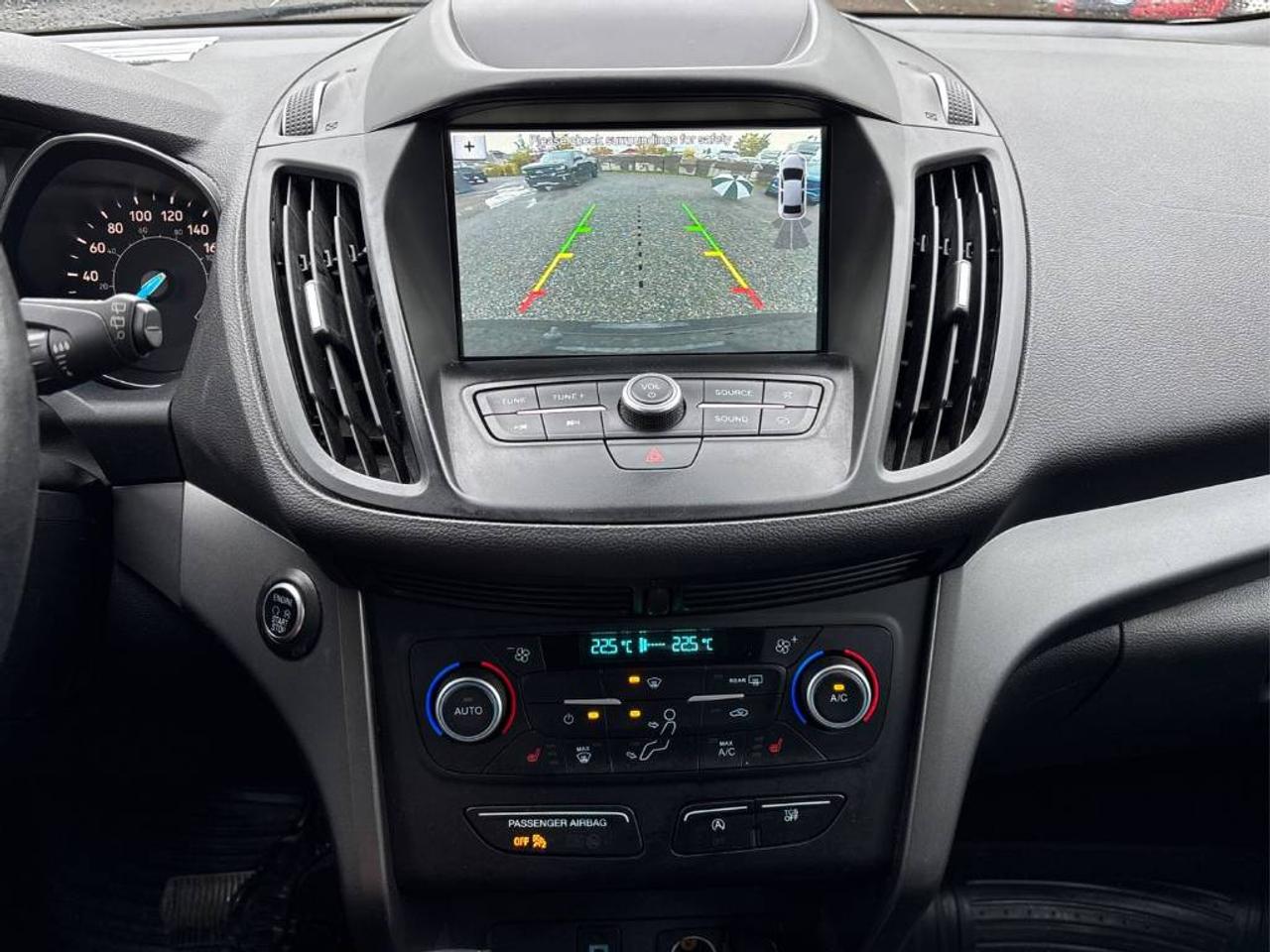 2019 Ford Escape SEL 4WD - SUNROOF, B/U CAM, LEATHER HEATED SEATS!! - Photo #19