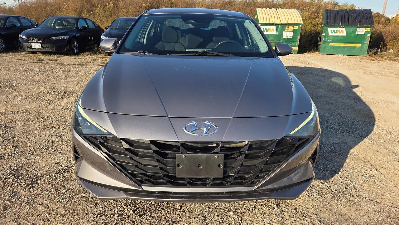 2023 Hyundai Elantra Essential Photo2