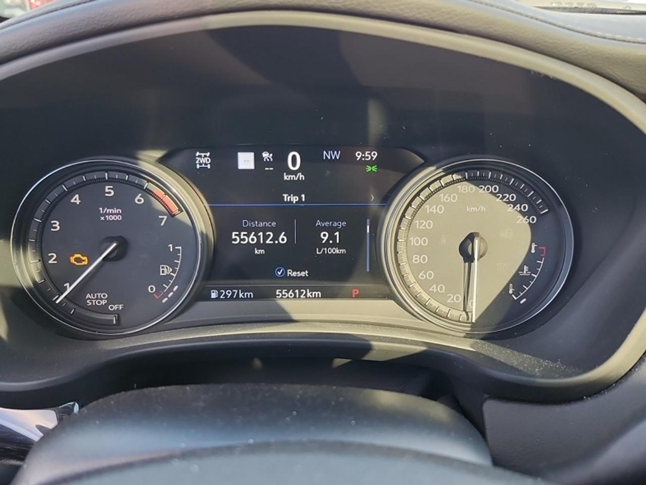 2023 Cadillac XT4 PREMIUM LUXURY - MASSAGE SEATS, NAV, HUD & MORE! Photo