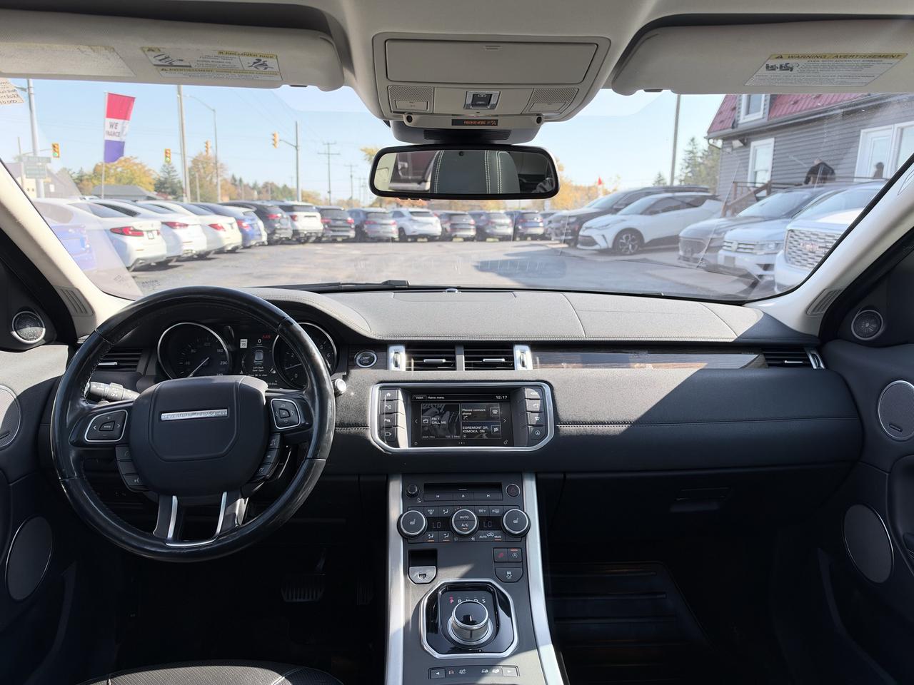 2016 Land Rover Range Rover Evoque HSE Photo