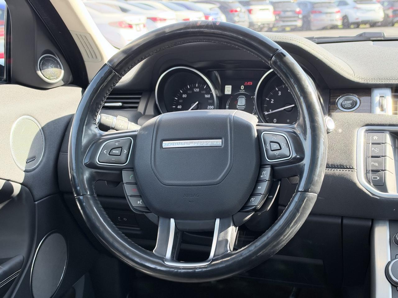 2016 Land Rover Range Rover Evoque HSE Photo
