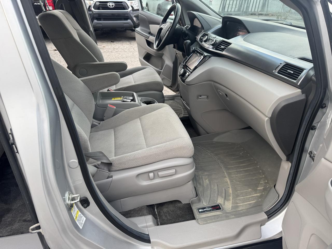 2014 Honda Odyssey 4dr Wgn EX w/RES - Photo #13