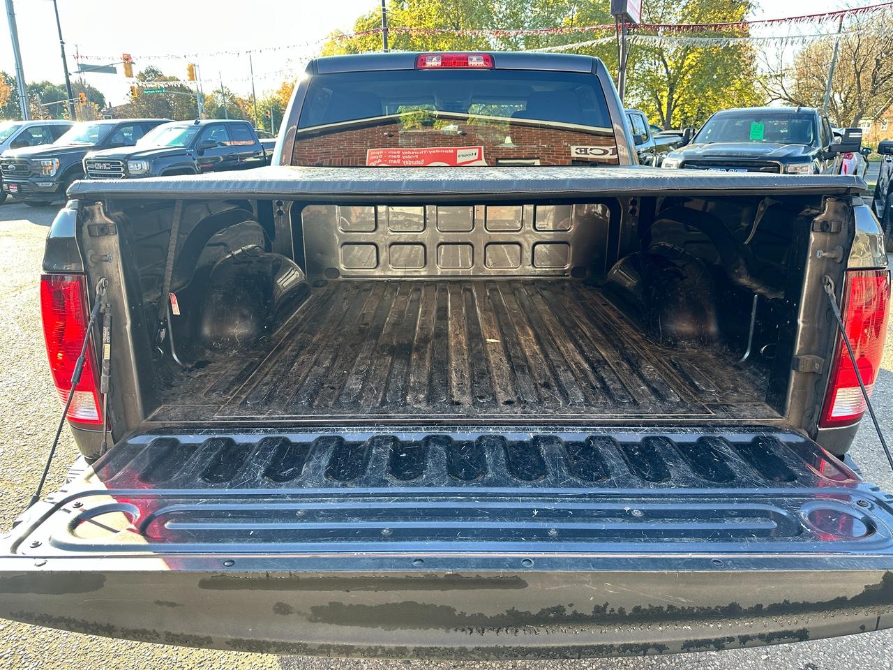 2019 RAM 1500 Classic Express4X4 HEMI CrewCab HTD-Cloth XM A/C BackupCam Photo