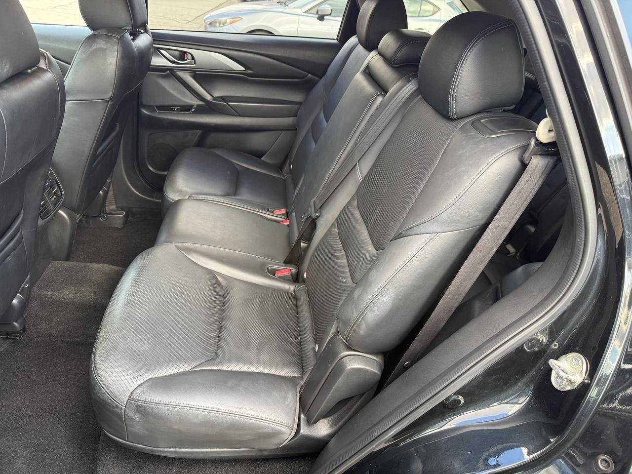 2019 Mazda CX-9 GS-L AWD,MINT,NO ACCIDENTS,SERVICE REC,CERTIFIED ! Photo