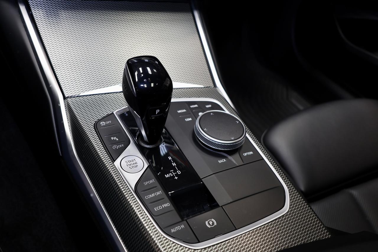 2022 BMW 2 Series M240i xDrive - SUNROOF|NAVI|CAMERA|BLINDSPOT Photo
