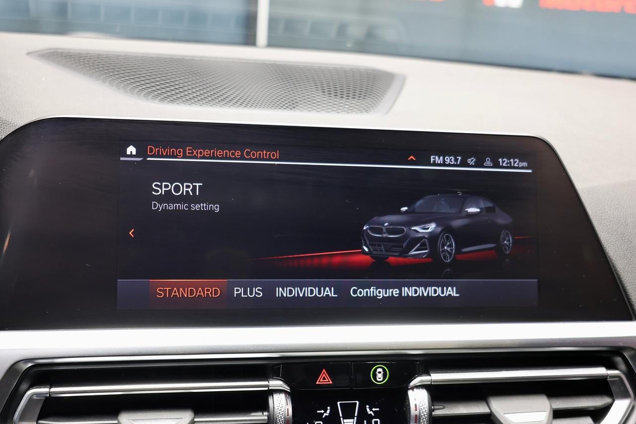 2022 BMW 2 Series M240i xDrive - SUNROOF|NAVI|CAMERA|BLINDSPOT Photo