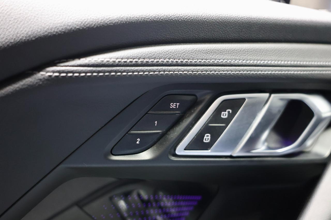 2022 BMW 2 Series M240i xDrive - SUNROOF|NAVI|CAMERA|BLINDSPOT Photo