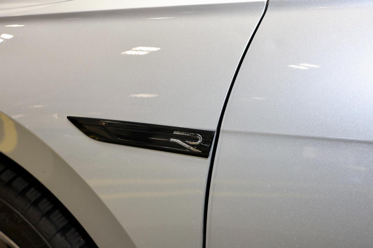 2021 Volkswagen Passat Highline - AS IS AS TRADED|R-LINE|SUNROOF|CAMERA Photo